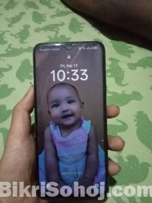 Oppo A18